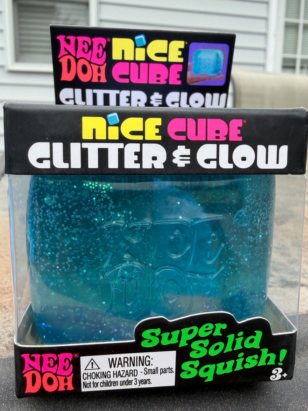 NeeDoh Nice Cube Glitter & Glow Super Solid Squish - Blue
